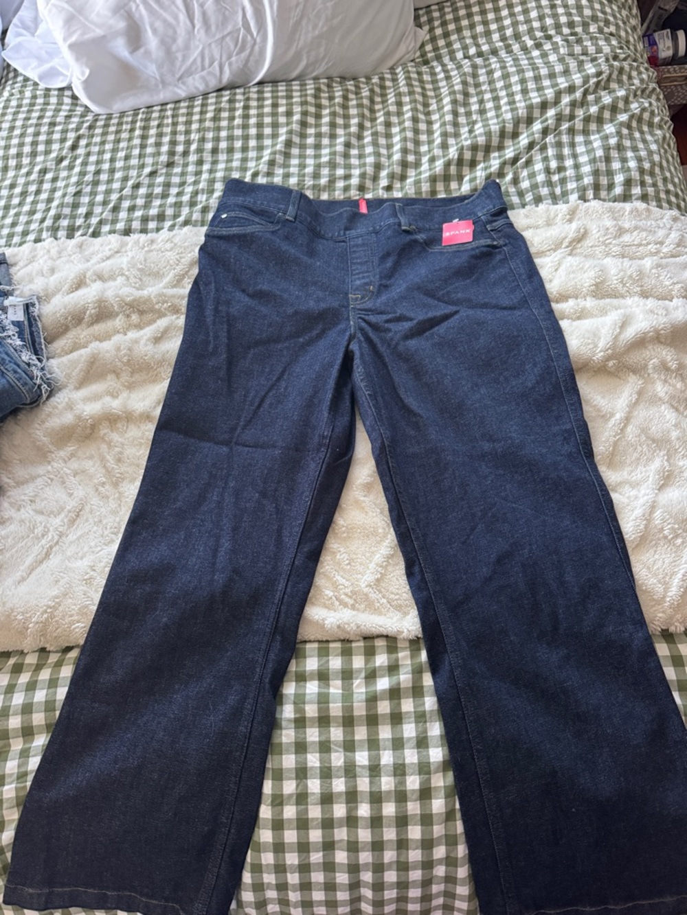 NWT Cropped kick flare / raw indigo pull on SPANX Jeans
